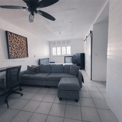 3405 W Lake Pl 1, Miramar, FL 33023