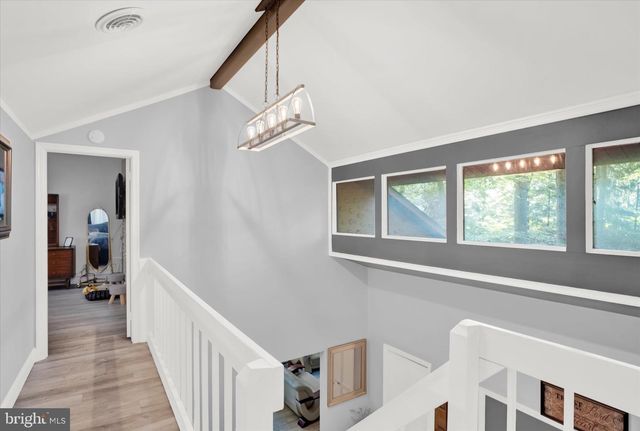 595 S SELTZER RD, Pottsville, PA 17901
