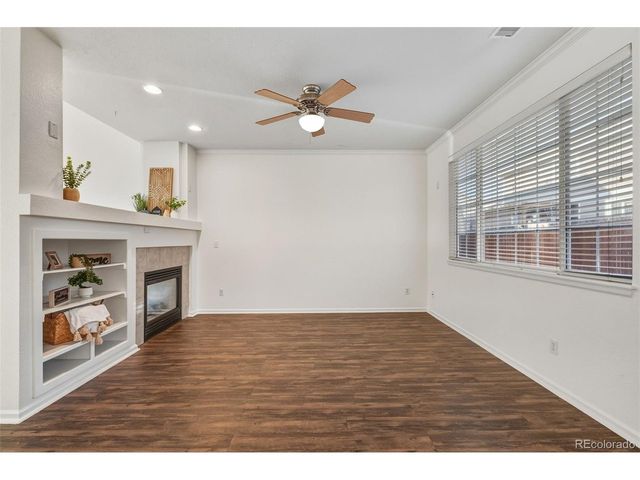 7414 S Mobile St, Aurora, CO 80016