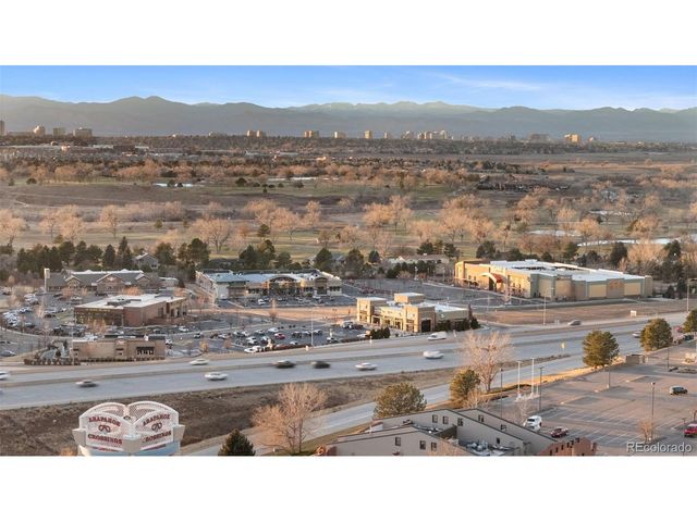 7414 S Mobile St, Aurora, CO 80016