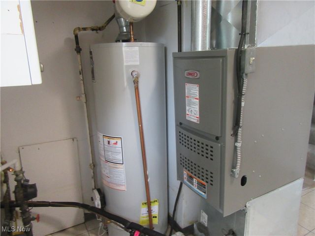 7707 Liberty Avenue, Parma, OH 44129