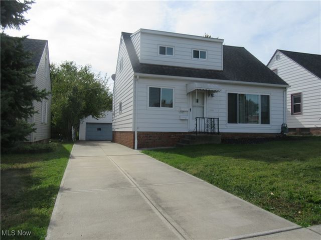 7707 Liberty Avenue, Parma, OH 44129