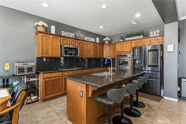 1180 Reisling, Perris, CA 92571