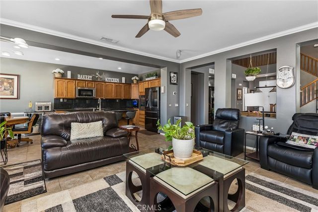 1180 Reisling, Perris, CA 92571