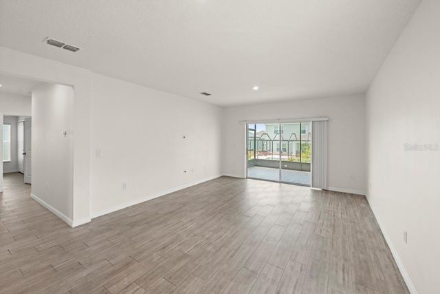 588 MEADOW BEND DRIVE, Davenport, FL 33837