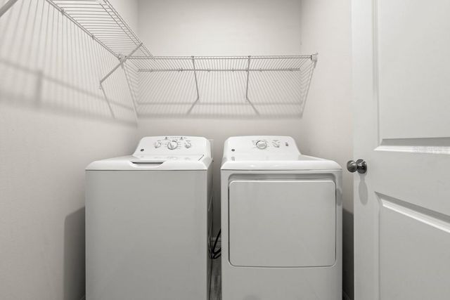 588 MEADOW BEND DRIVE, Davenport, FL 33837