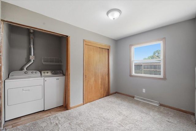 1051 Wisconsin Street, Waterloo, IA 50702