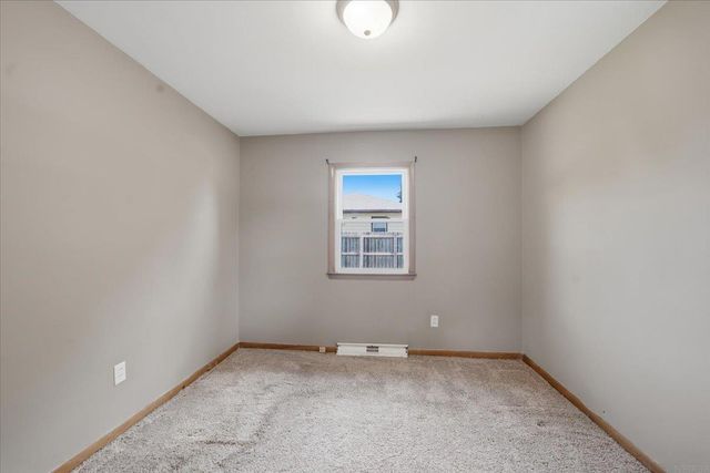1051 Wisconsin Street, Waterloo, IA 50702