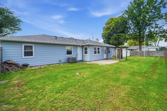 1051 Wisconsin Street, Waterloo, IA 50702