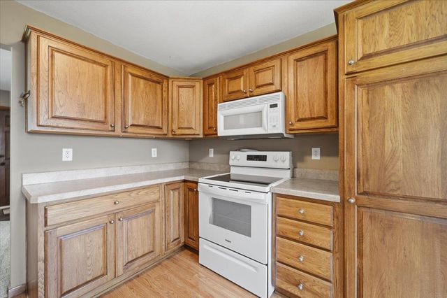 1051 Wisconsin Street, Waterloo, IA 50702