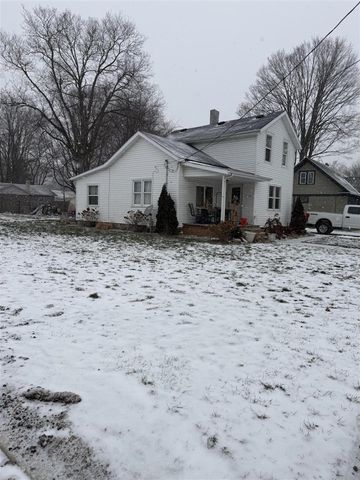 108 N Lincoln Avenue, Three Rivers, MI 49093