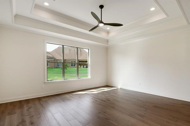 712 E CYPRESS VIEW CIR, Collierville, TN 38017