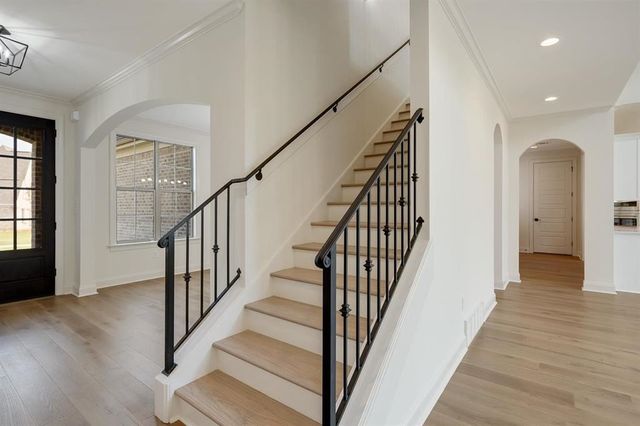 712 E CYPRESS VIEW CIR, Collierville, TN 38017