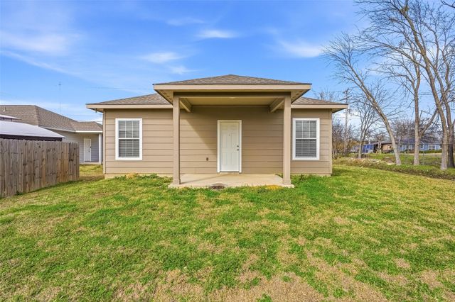 4215 Oneal Street, Greenville, TX 75401