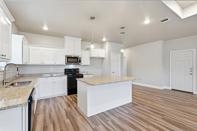 4215 Oneal Street, Greenville, TX 75401