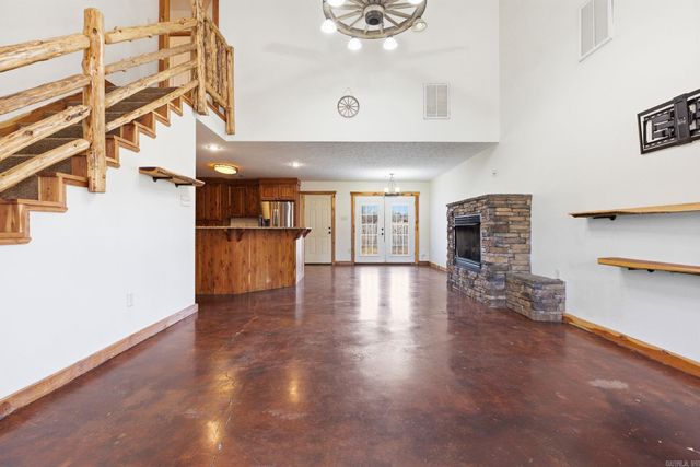 14 4th Street, Greenbrier, AR 72058