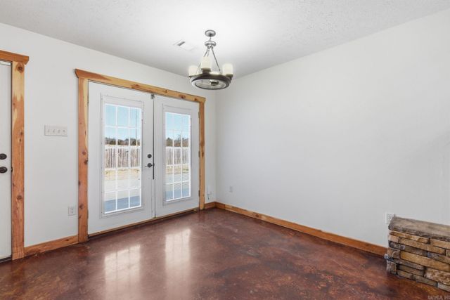 14 4th Street, Greenbrier, AR 72058