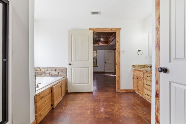 14 4th Street, Greenbrier, AR 72058