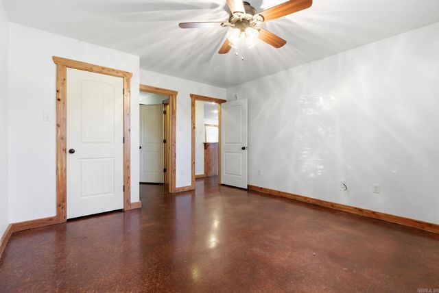 14 4th Street, Greenbrier, AR 72058