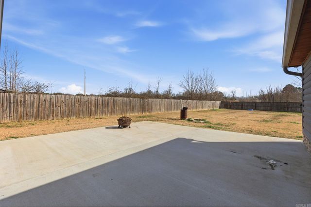 14 4th Street, Greenbrier, AR 72058