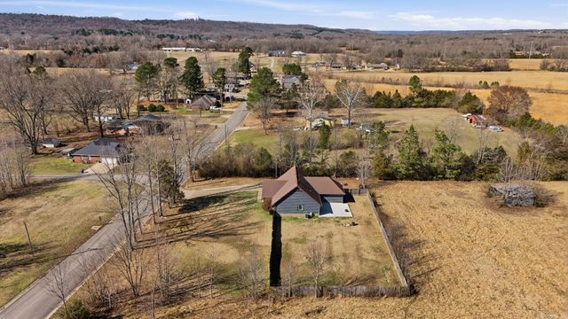 14 4th Street, Greenbrier, AR 72058