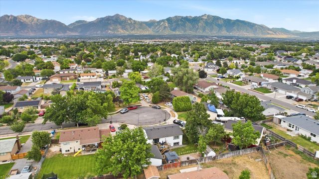 7682 S 2500 W, West Jordan, UT 84084