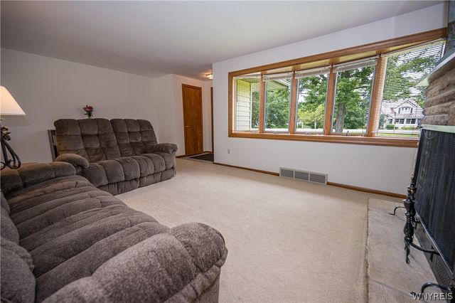 7093 Boston State Road, Boston, NY 14075
