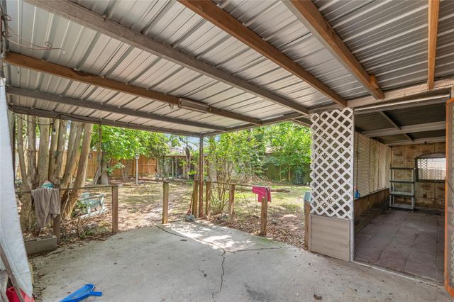 126 W Grenfell Lane, Houston, TX 77076