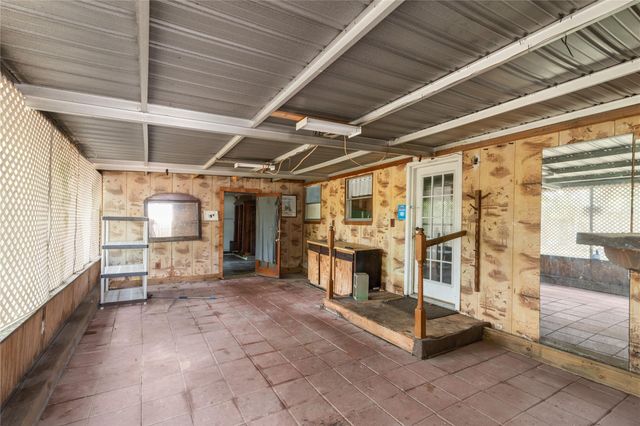126 W Grenfell Lane, Houston, TX 77076