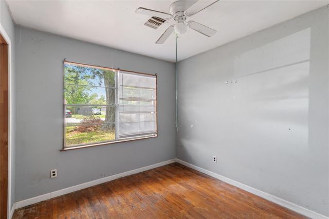 126 W Grenfell Lane, Houston, TX 77076