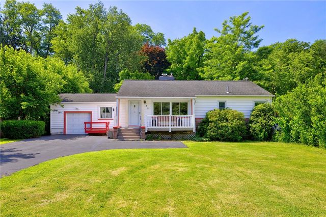 35 Barmont Drive, Greece, NY 14626