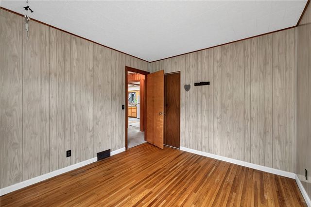 35 Barmont Drive, Greece, NY 14626