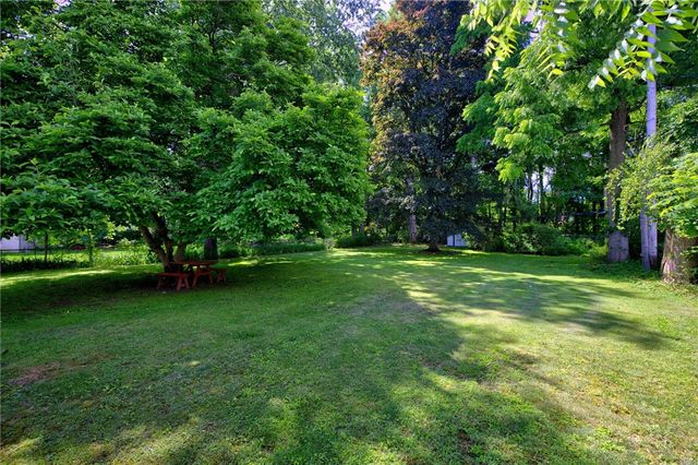 35 Barmont Drive, Greece, NY 14626