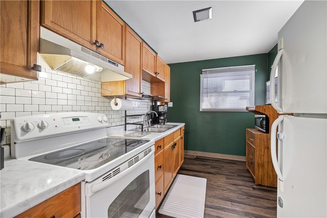 1209 Vermont Ave, Hopewell Twp, PA 15001