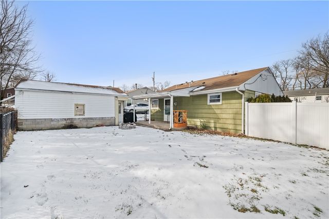 1209 Vermont Ave, Hopewell Twp, PA 15001