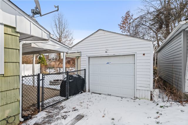 1209 Vermont Ave, Hopewell Twp, PA 15001