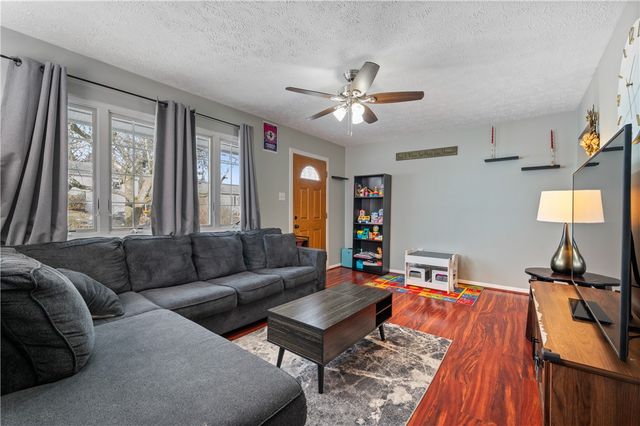 1209 Vermont Ave, Hopewell Twp, PA 15001