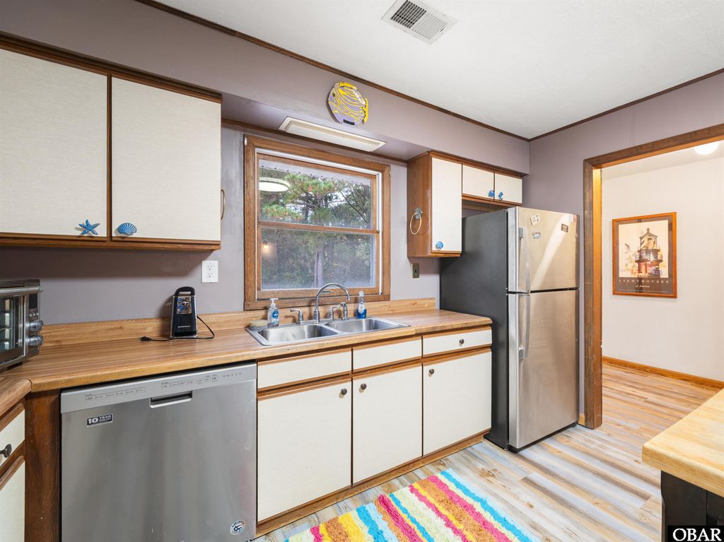 Image 12 of property listing at 2330 Ocean Sands Road Lot #10, Corolla, NC 27927