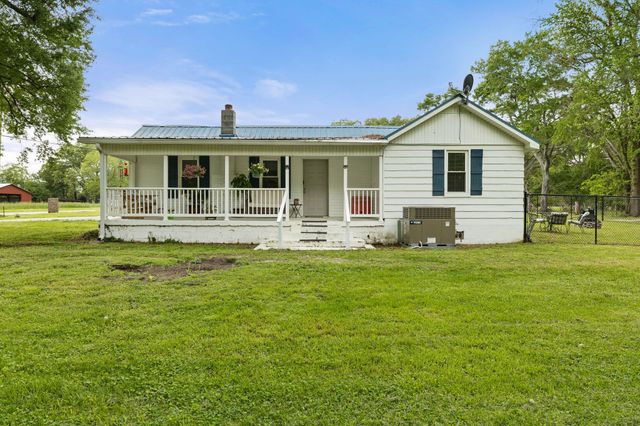 1466 Bible Crossing Rd, Winchester, TN 37398