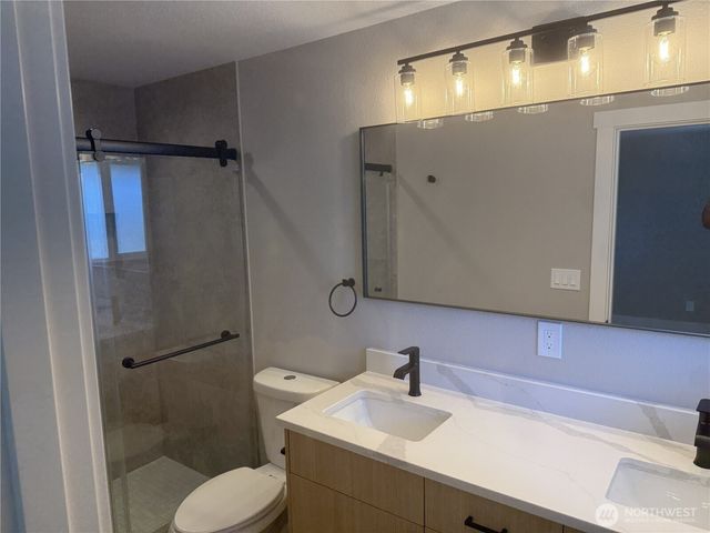 4515 Chrisella Road E, Edgewood, WA 98372