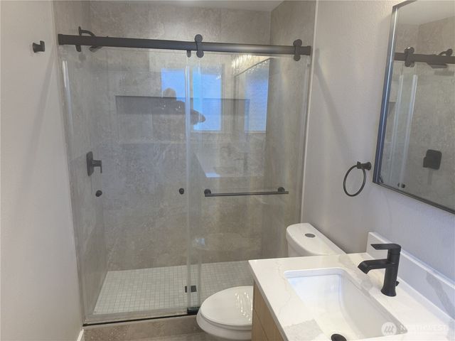 4515 Chrisella Road E, Edgewood, WA 98372
