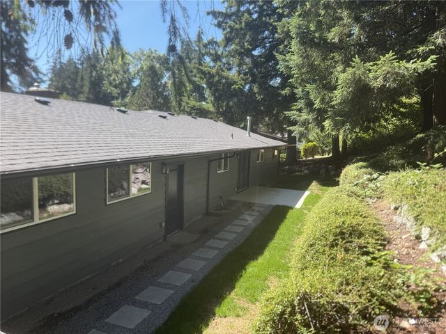 4515 Chrisella Road E, Edgewood, WA 98372