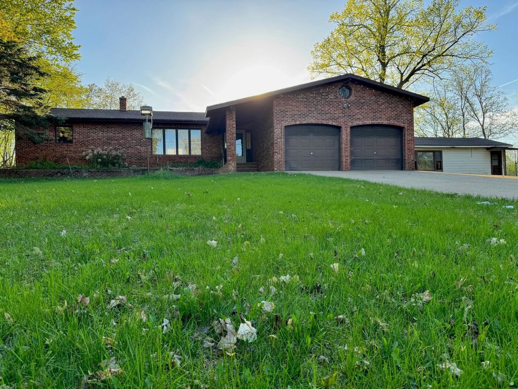 36361 Rush Lake Loop, Rush Lake Twp, MN 56571