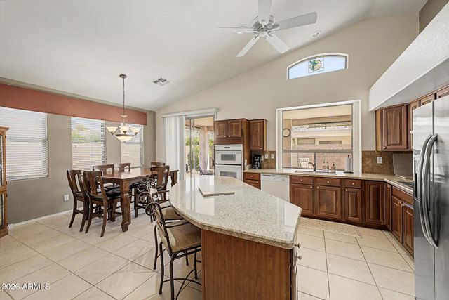 17697 W SAMMY Way, Surprise, AZ 85374