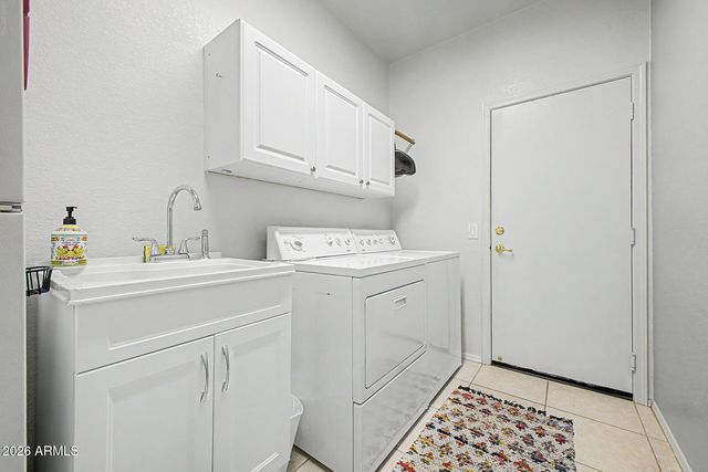 17697 W SAMMY Way, Surprise, AZ 85374