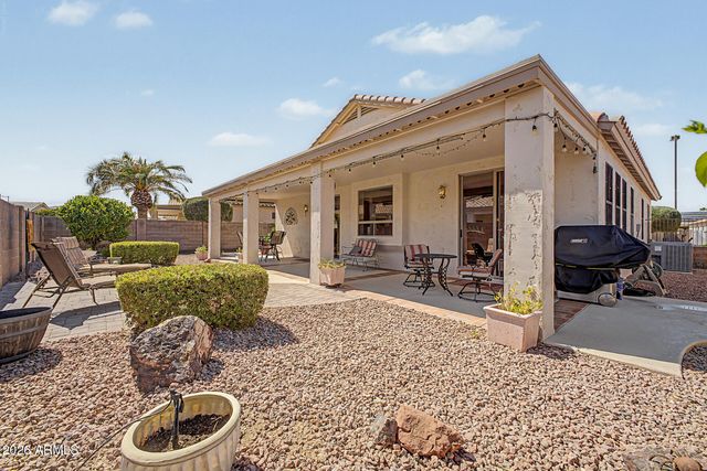 17697 W SAMMY Way, Surprise, AZ 85374