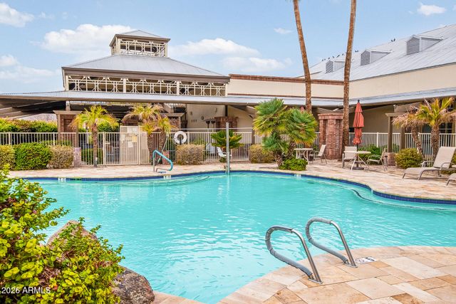 17697 W SAMMY Way, Surprise, AZ 85374