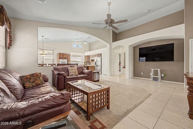 17697 W SAMMY Way, Surprise, AZ 85374