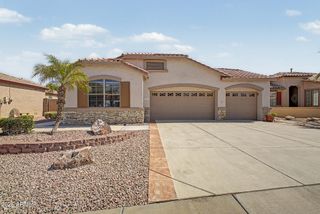 17697 W SAMMY Way, Surprise, AZ 85374