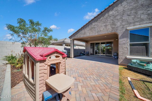17605 W MEDLOCK Drive, Litchfield Park, AZ 85340